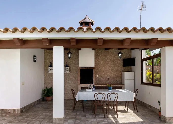 Mendoza Olivo Lantställe Conil De La Frontera